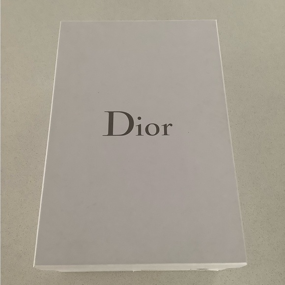 Christian Dior Buckle Pump - Picture 7 of 7